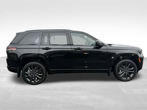 New 2026 Jeep Grand Cherokee Limited image 8