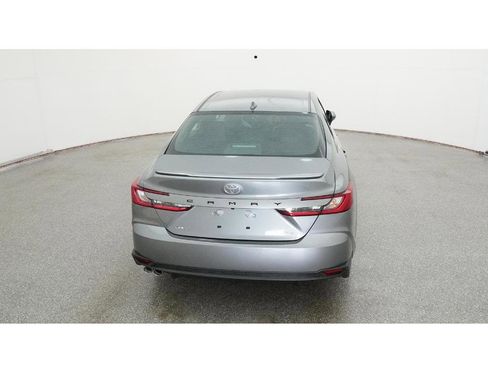 New 2026 Toyota Camry SE image 7