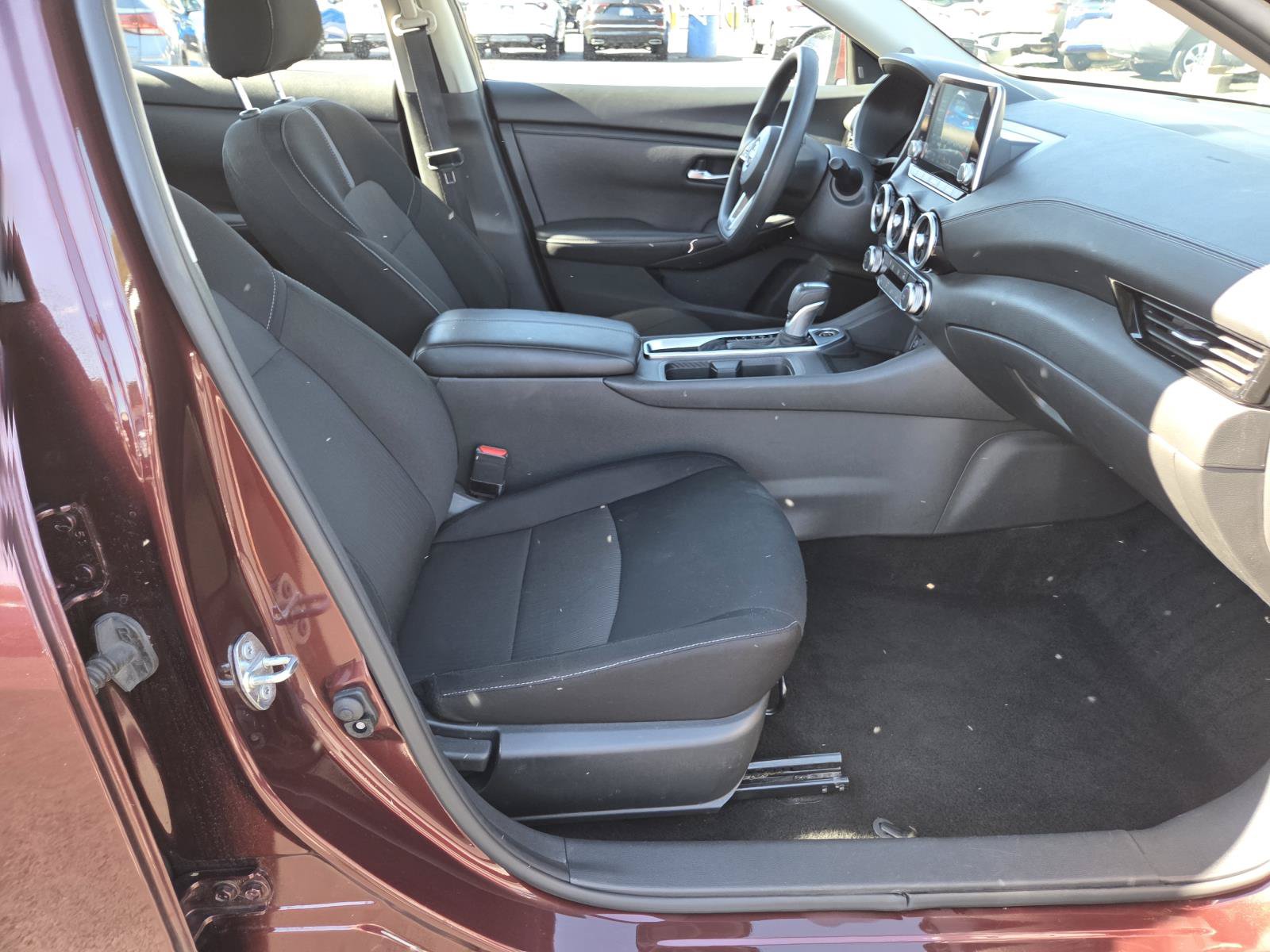 Used 2025 Nissan Sentra SV FWD image 20