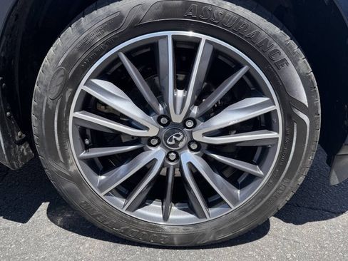 Used 2020 INFINITI QX60 Luxe w/ Sensory Package AWD/4WD image 13