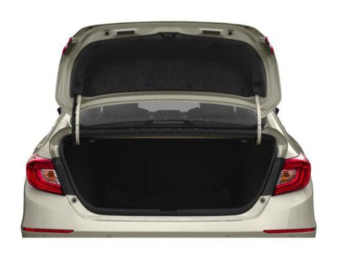 Used 2019 Honda Accord Touring image 11