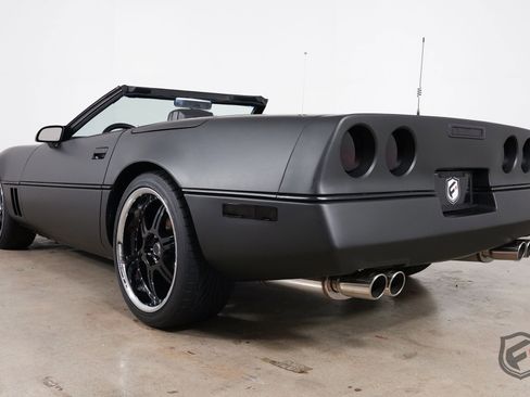 Used 1987 Chevrolet Corvette 2dr Convertible image 10