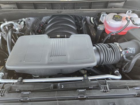 New 2025 Cadillac Escalade Premium Luxury image 23