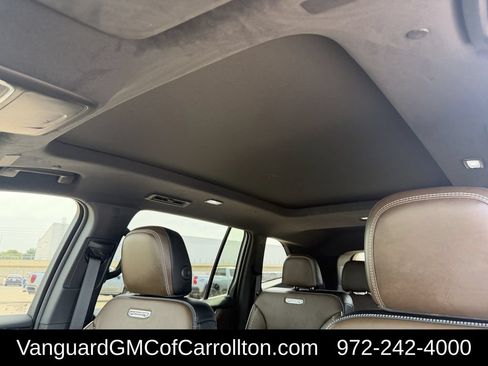 New 2026 GMC Acadia Denali Ultimate w/ LPO, Floor Liner Package AWD/4WD image 22