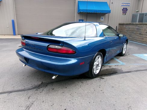 Used 1996 Chevrolet Camaro RS image 5