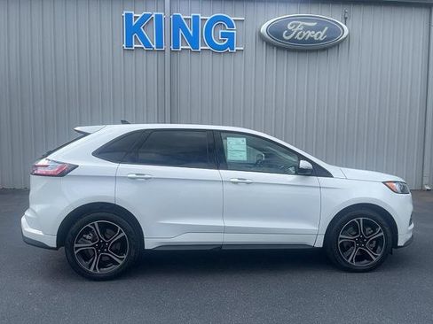 Certified 2022 Ford Edge ST image 1