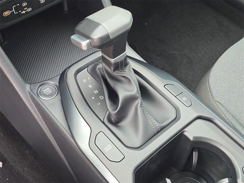 New 2025 Kia K4 LXS image 29