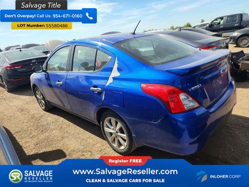 Used 2015 Nissan Versa FWD image 3