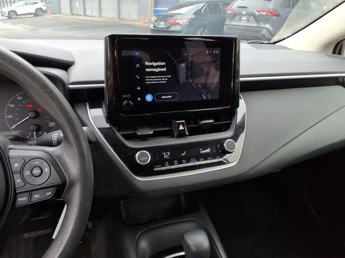 Certified 2023 Toyota Corolla LE image 9