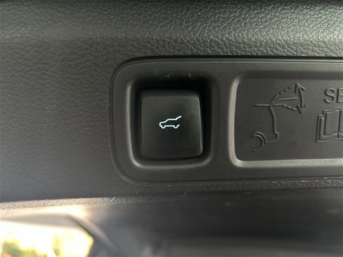 Used 2024 Ford Expedition Max Limited image 47