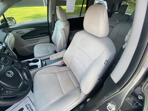 Used 2016 Honda Pilot EX image 28