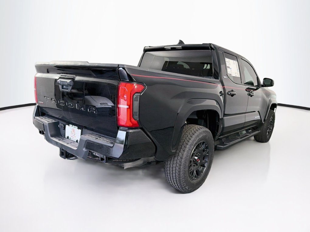 Used 2026 Toyota Tacoma SR5 RWD image 10