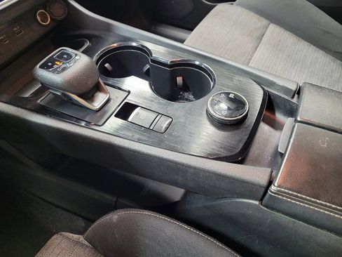 Used 2021 Nissan Rogue SV image 26