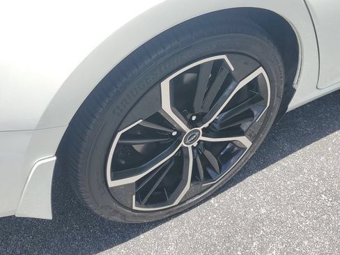 Certified 2025 Nissan Altima 2.5 SR w/ SR Premium Package FWD image 5