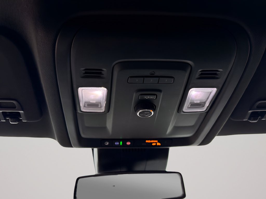 Used 2024 Chevrolet Tahoe LT RWD image 23