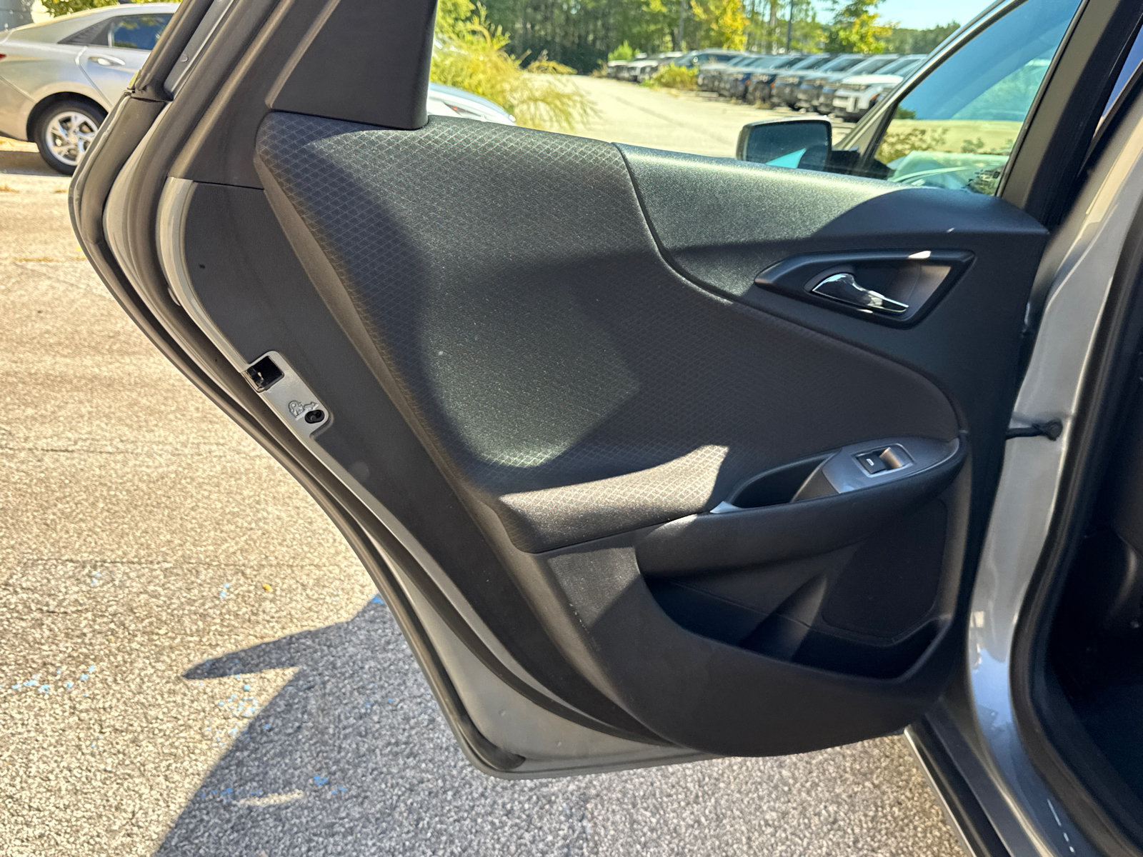 Used 2025 Chevrolet Malibu LT FWD image 21