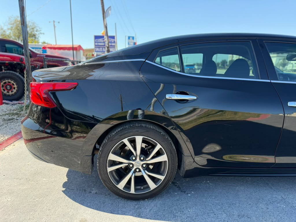 Used 2017 Nissan Maxima 3.5 S FWD image 4