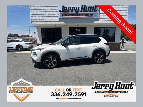 Used 2023 Nissan Rogue SL AWD/4WD image 1