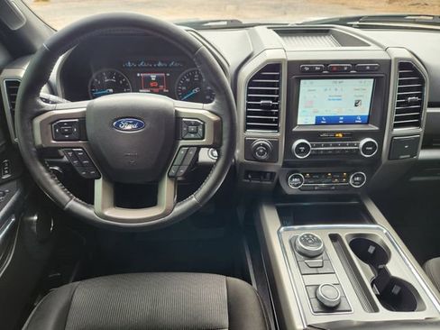 Used 2020 Ford Expedition XLT w/ FX4 Off-Road Package AWD/4WD image 23