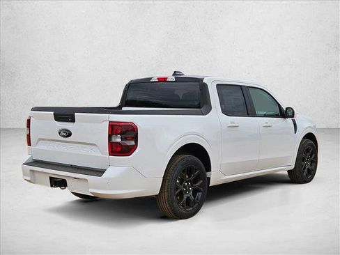New 2025 Ford Maverick Lobo image 2