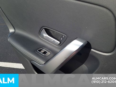 Used 2025 Mercedes-Benz CLA 250 4MATIC image 24