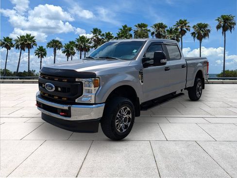 Used 2020 Ford F250 XL w/ Power Equipment Group AWD/4WD image 3