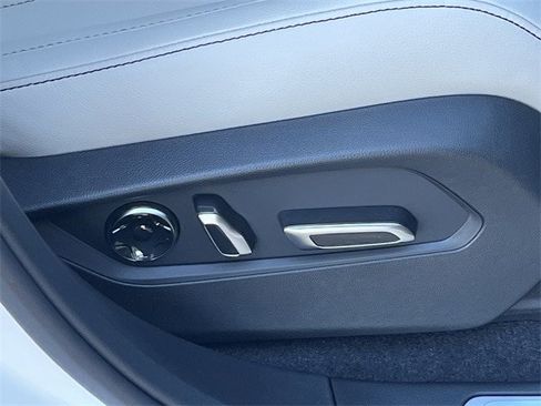 New 2026 Acura RDX SH-AWD image 30