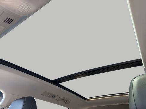 Used 2018 Volkswagen Tiguan SE w/ Panoramic Sunroof Package AWD/4WD image 20