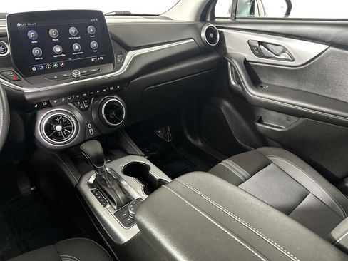 Used 2024 Chevrolet Blazer LT w/ Convenience Package FWD image 22
