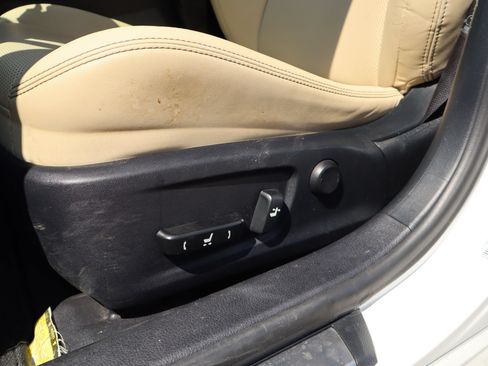 Used 2015 Lexus IS 250 RWD image 13