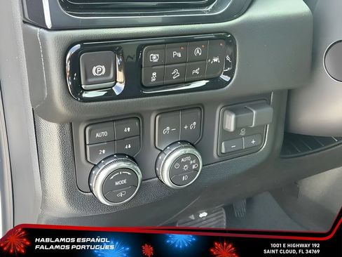 New 2026 GMC Yukon XL AT4 w/ AT4 Premium Plus Package AWD/4WD image 29