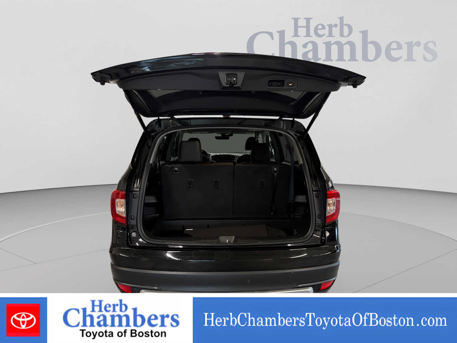 Used 2020 Honda Pilot EX-L image 4