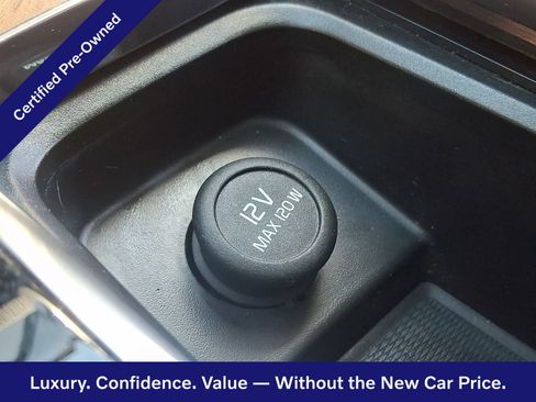 Certified 2023 Volvo XC90 B6 Plus w/ Protection Package Premier AWD/4WD image 27