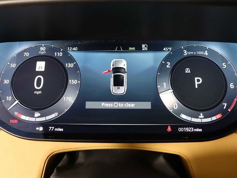 Used 2025 Land Rover Range Rover Sport Dynamic SE image 16