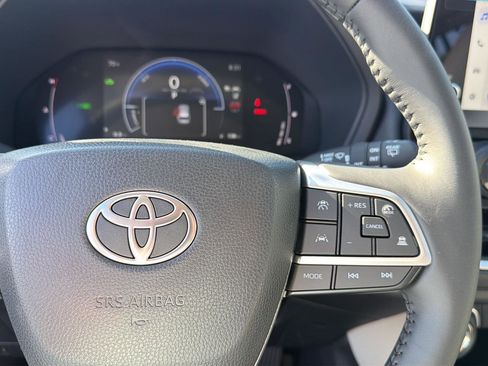 New 2026 Toyota Grand Highlander XLE FWD image 23