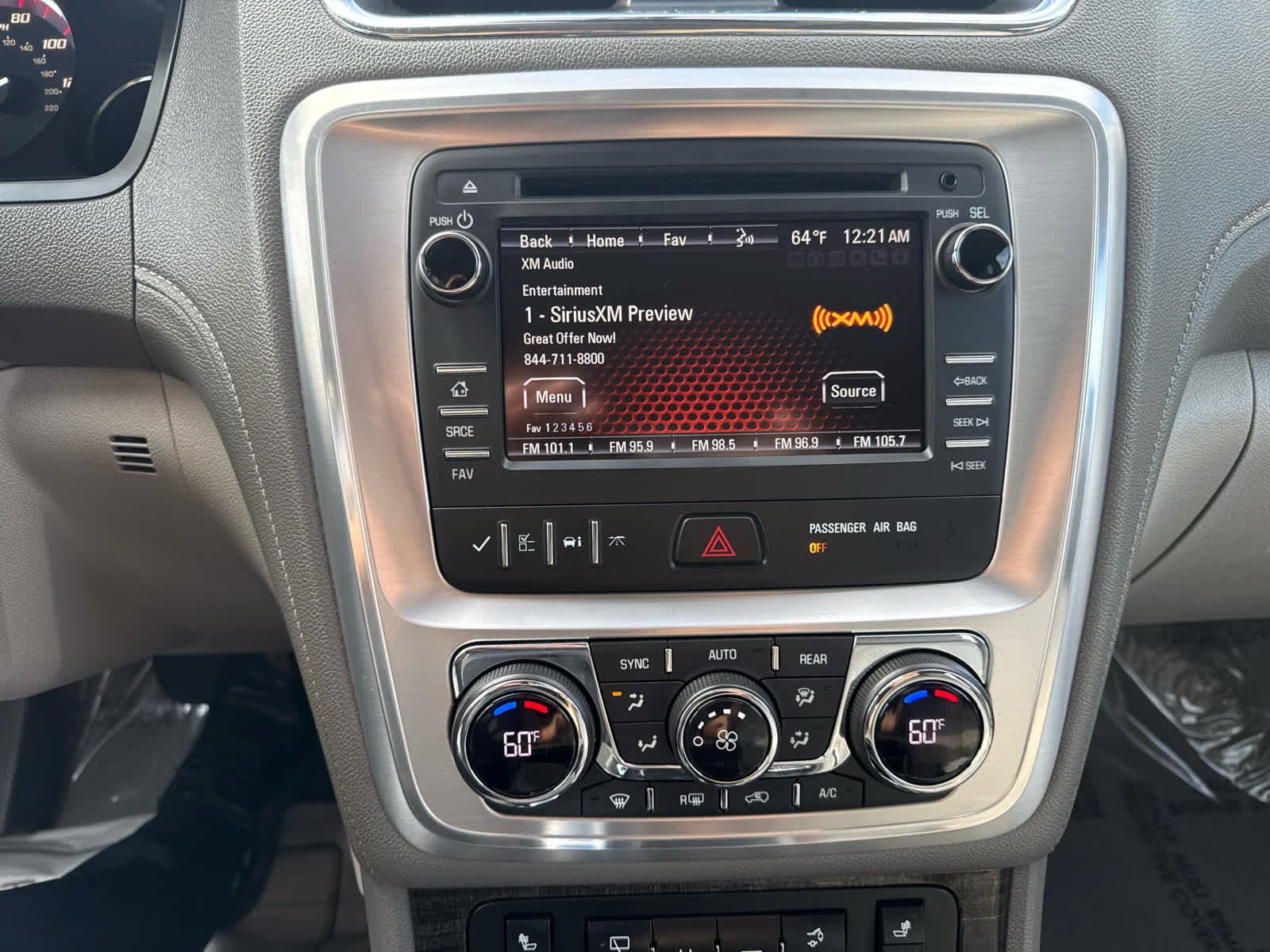 Used 2015 GMC Acadia SLT FWD image 23