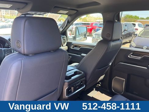 Used 2024 Chevrolet Silverado 3500 High Country w/ Technology Package AWD/4WD image 32