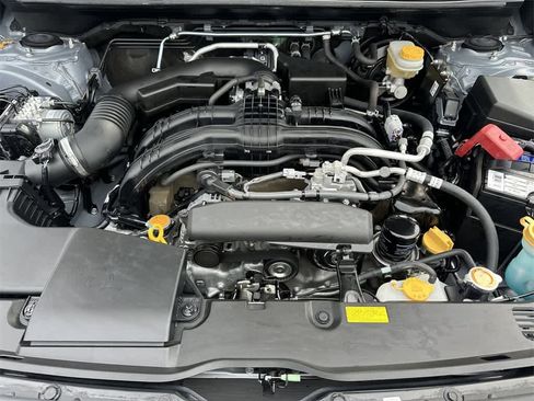 Used 2018 Subaru Crosstrek 2.0i Limited image 9