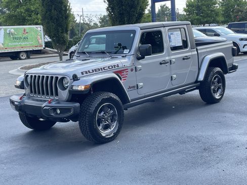 Used 2020 Jeep Gladiator Rubicon AWD/4WD image 4