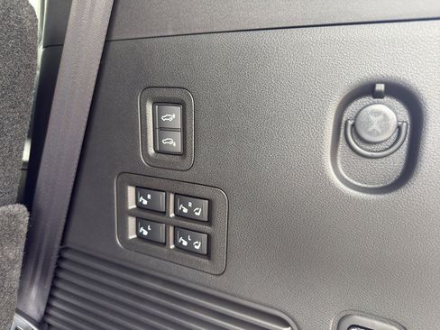 New 2026 Nissan Armada PRO-4X w/ Captain's Chari Seat Package image 38