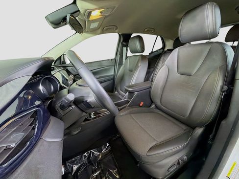 Used 2023 Buick Encore GX Select image 13