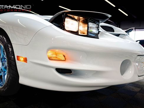 Used 1999 Pontiac Firebird Trans Am RWD image 28