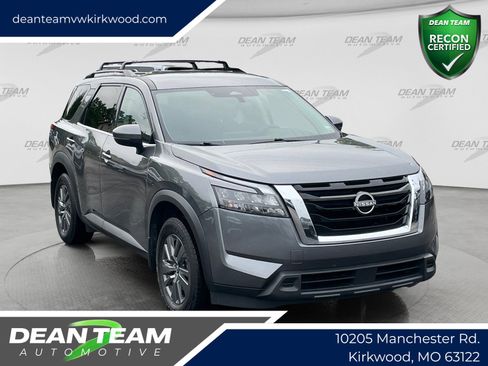 Used 2023 Nissan Pathfinder SV AWD/4WD image 1