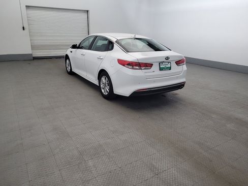 Used 2016 Kia Optima LX w/ LX Convenience Package FWD image 5