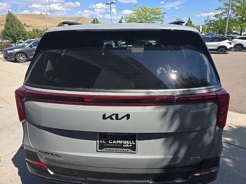 New 2026 Kia Carnival SX w/ SX Dark Edition Package image 5