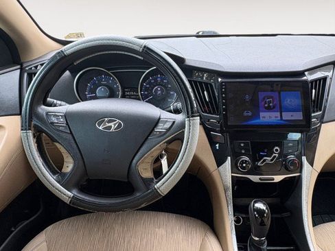 Used 2012 Hyundai Sonata GLS w/ Popular Equipment Pkg FWD image 4