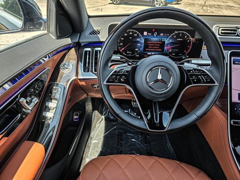 New 2026 Mercedes-Benz S 580 4MATIC Sedan image 30