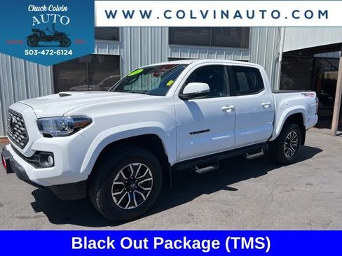 Used 2022 Toyota Tacoma TRD Sport w/ Black Out Package (TMS) AWD/4WD image 1