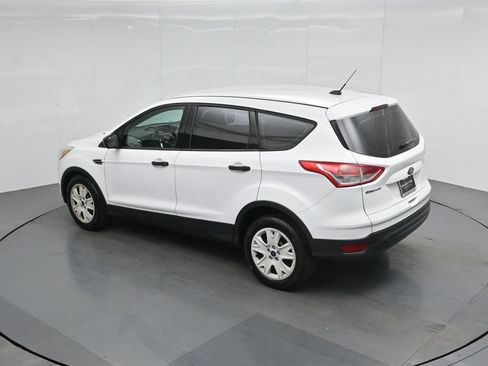 Used 2015 Ford Escape S FWD image 39