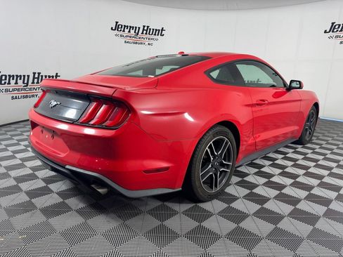 Used 2018 Ford Mustang Premium RWD image 7